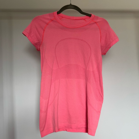 3 LULULEMON workout shirts! Packaged deal, 2 short sleeve, 1 long sleeve. - Picture 6 of 13